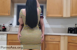 [ Crystal Lust ] Big Ass Stepmom Cant Go Out With Coronavirus Lockdown So She Fucks Her Son