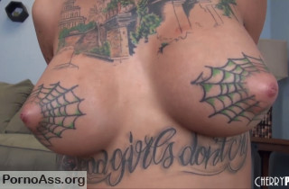 Sexy tattooed busty Bonnie Rotten masturbates in Solo